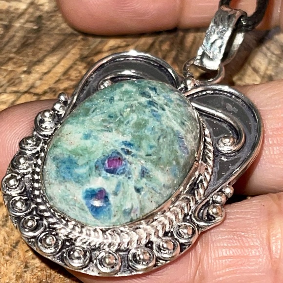 Ruby Fuchsite Pendant 2” - Picture 3 of 10